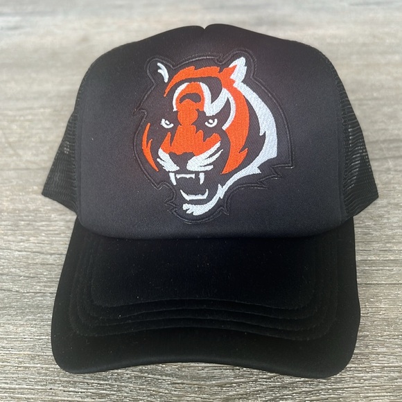 Custom hat patch - Picture 3 of 4